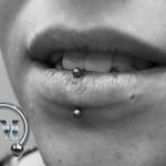 Vertical Labret Piercer Tempel München