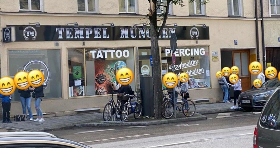 Tempel München Piercing & Tattoo - Andrang